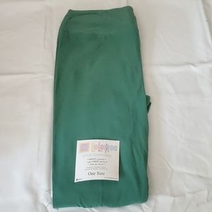 NWT Solid Green Leggings
